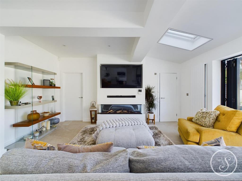 Kitchen/Diner/Family Room