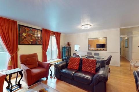 2 bedroom flat for sale, Bilton Towers, Great Cumberland Place, Marble Arch, London W1H