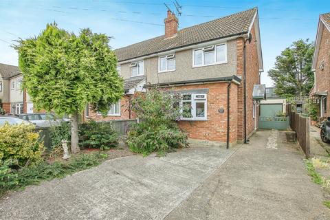 3 bedroom semi-detached house for sale, Stephens Crescent, Horndon-On-The-Hill