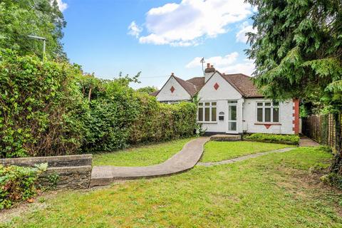 Farleigh Langley Vale Road, Epsom, KT18 6AN