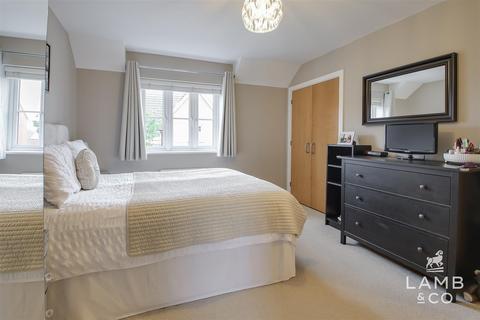 7 Abrey Close, Great Bentley, Colchester, CO7 8FA