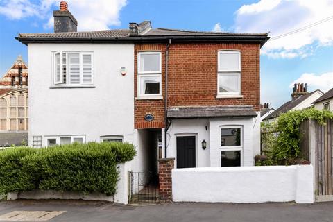 4 bedroom semi-detached house for sale, Church Road, Epsom