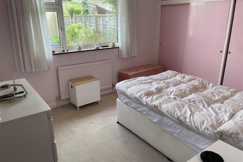 2 bedroom semi-detached bungalow for sale, Roman Way, Bourton-On-The-Water, Cheltenham