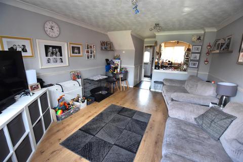 2 bedroom end of terrace house for sale, Leecon Way, Rochford