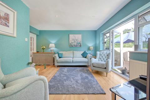 30 Pine Close, Ingatestone, CM4 9EG