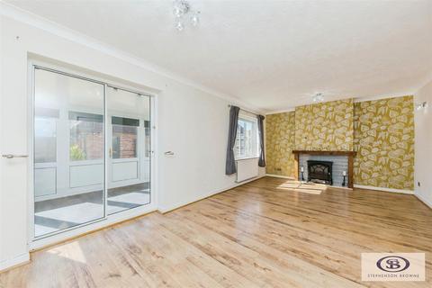 3 bedroom detached house for sale, Woodland Gardens, Crewe