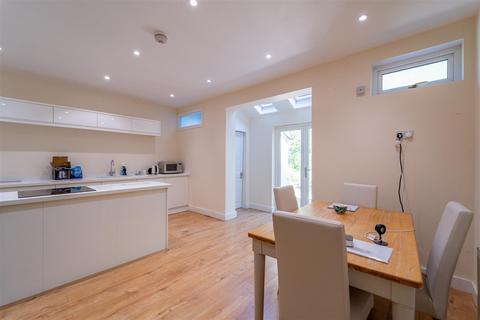 3 bedroom house for sale, The Circle, Harborne, Birmingham, B17