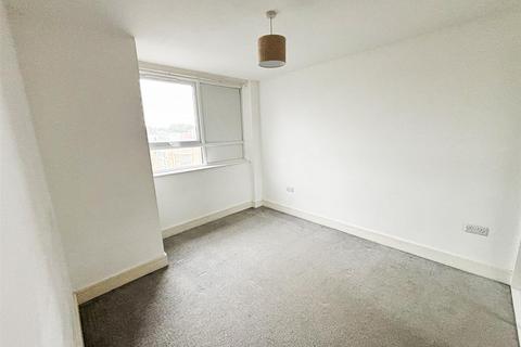 2 bedroom flat for sale, Lower Stone Street, Maidstone