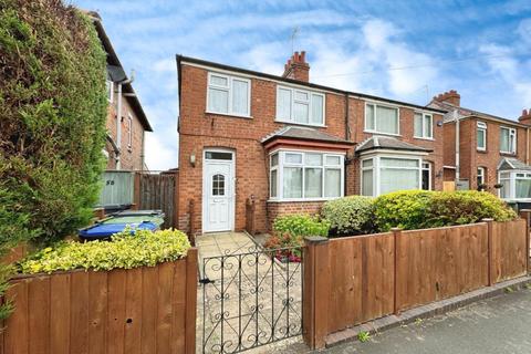 3 bedroom terraced house for sale, Beauchamp Road, Warwick