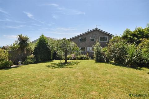 4 bedroom detached house for sale, Solent View Road, Seaview, PO34 5HL