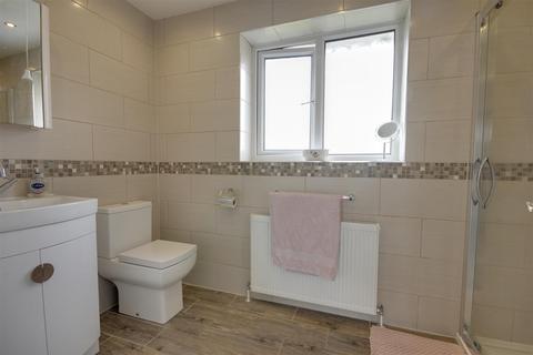 17 Briar Close, Newport, Brough, HU15 2QY