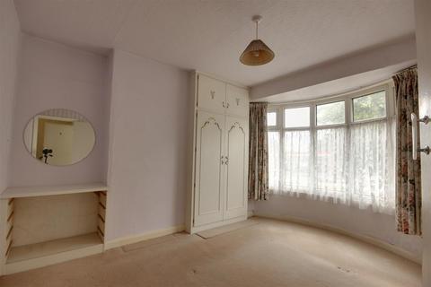 3 bedroom end of terrace house for sale, Kingston Road, Willerby