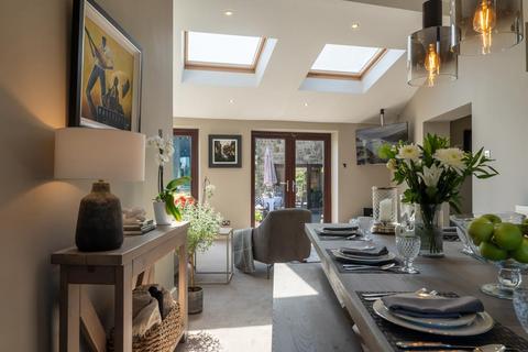Oak Tree Cottage Coach Road, Wentworth, Rotherham, S62 7UA