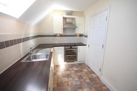 2 bedroom apartment to rent, Fleet Road, Hampshire GU51