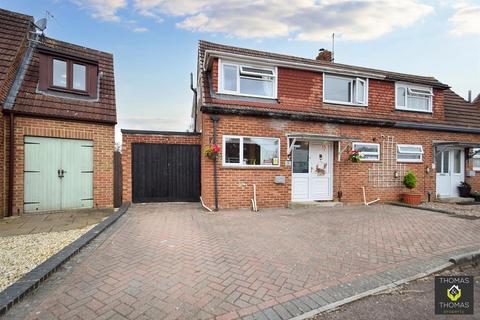 3 bedroom semi-detached house for sale, Rodney Close, Longlevens