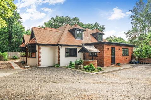 5 bedroom detached house for sale, Station Road, Chobham GU24