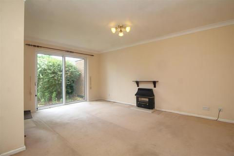 2 bedroom bungalow for sale, Harewood Gardens, Longthorpe, Peterborough