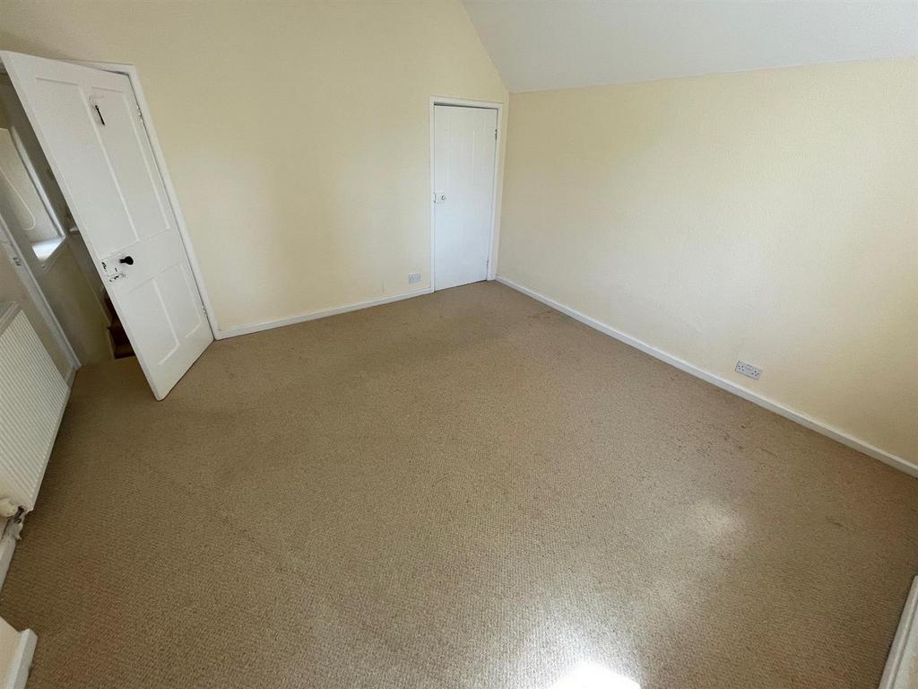Bedroom1..jpg