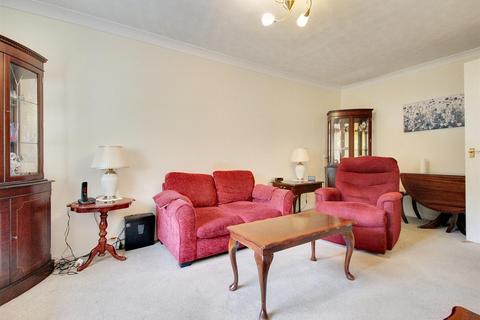 1 bedroom flat for sale, Salvington Road, Worthing