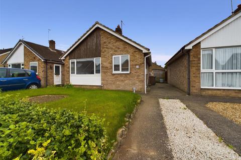 2 bedroom detached bungalow for sale, 26 Greenlands, Driffield, YO25 5HY