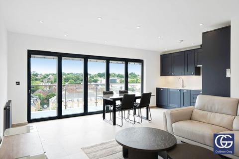 2 bedroom apartment to rent, Charlotte Court, East Barnet Road, EN4