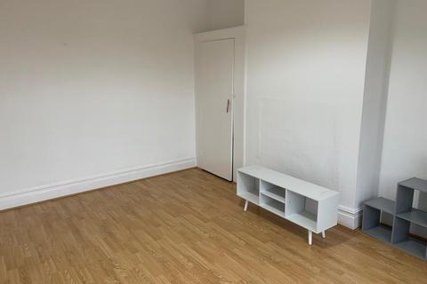 1 bedroom flat to rent, 1 Bedroom Flat For Rent in Palmers Green
