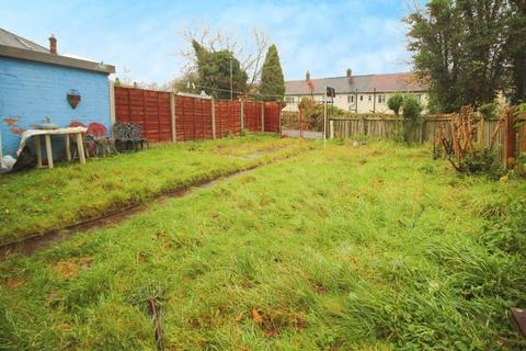 2 bedroom house for sale, Bleasdale Road, Manchester