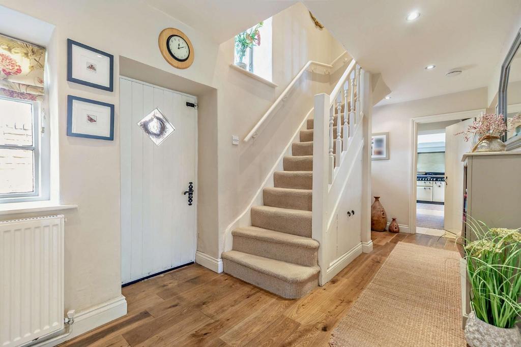 8612449-interior11-800.jpg