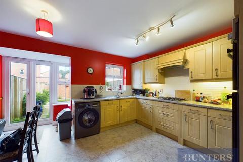 3 bedroom semi-detached house for sale, The Crayke, Bridlington