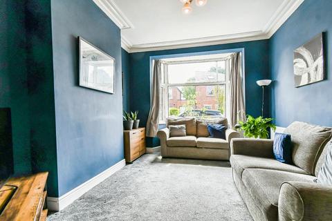 2 bedroom terraced house for sale, Main Avenue, York, YO31 0RT