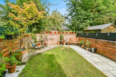 2 bedroom terraced house for sale, Main Avenue, York, YO31 0RT