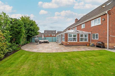 5 bedroom detached house for sale, Kansas Place, Great Sankey, Warrington