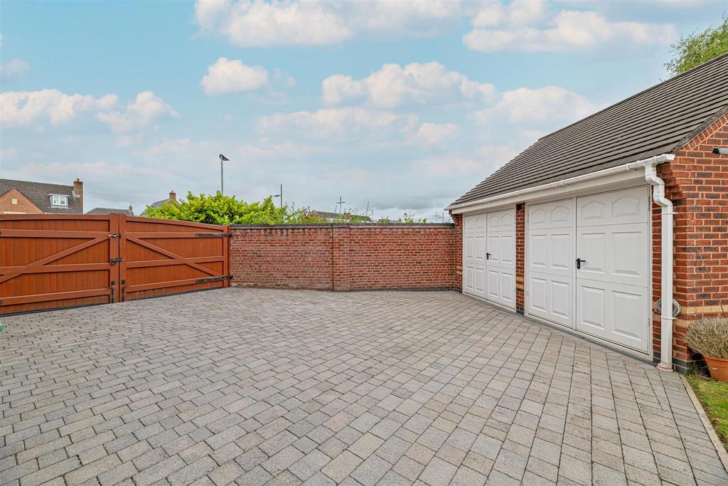 Double Garage