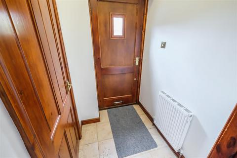 2 bedroom cottage for sale, Snapes Fold, Almondbury, Huddersfield, HD5