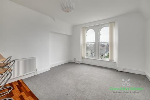 1 bedroom apartment to rent, Connaught Avenue, Plymouth PL4