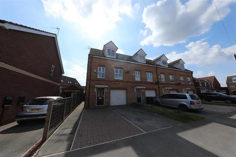 3 bedroom end of terrace house for sale, Easter Wood Close, Bransholme, Hull