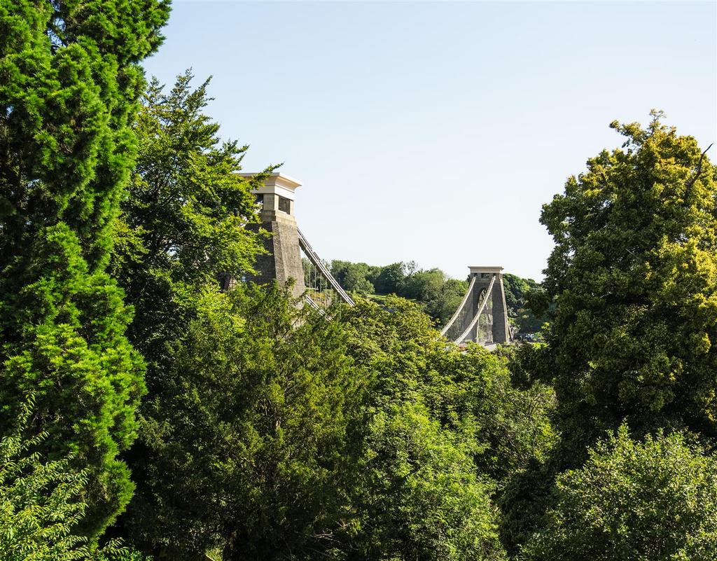 Burwalls, Bridge Road Suspension Bridge.jpg