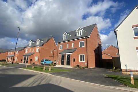 3 bedroom semi-detached house to rent, Monticello Way, Coventry