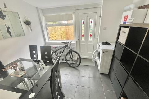 2 bedroom terraced house for sale, Howells Avenue, Sale