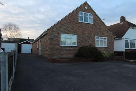 4 bedroom house to rent, Ash Road, Hawley, Dartford