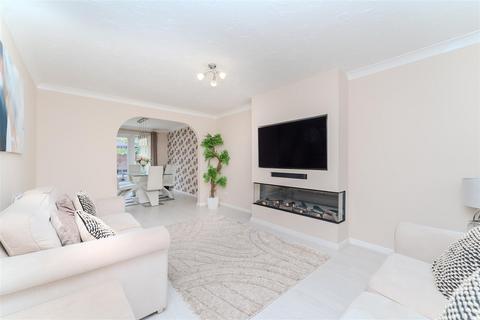 3 bedroom detached house for sale, Deverills Way, Slough SL3