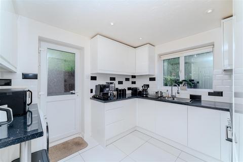 31 Deverills Way, Slough, SL3 8WN