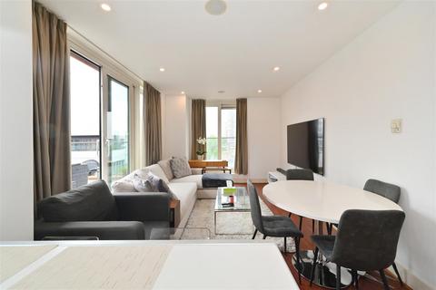 2 bedroom apartment to rent, Peninsula Apartments, London, W2