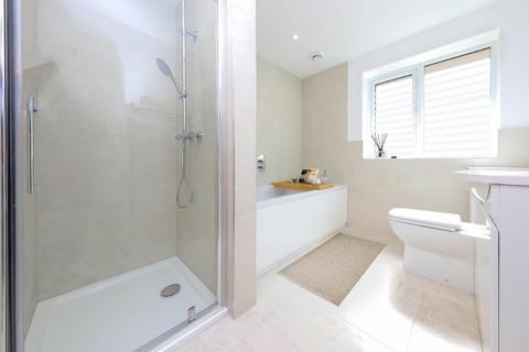 50 Downs Walk, Peacehaven, BN10 7ST