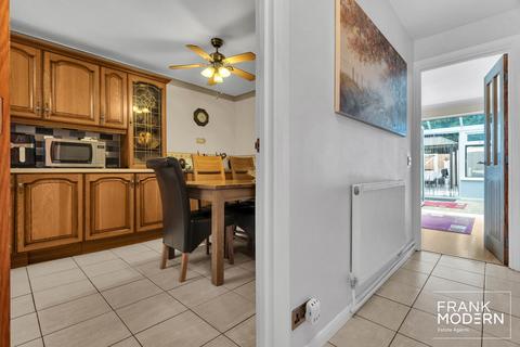 196 Bringhurst, Orton Goldhay, Peterborough, PE2 5RU