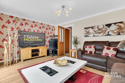 196 Bringhurst, Orton Goldhay, Peterborough, PE2 5RU