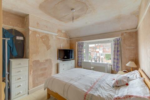 64 Arnold Road, Shirley, Solihull, B90 3JS