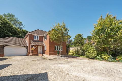 4 bedroom detached house for sale, Peel Close, Romsey, Hampshire