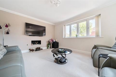 4 bedroom detached house for sale, Peel Close, Romsey, Hampshire