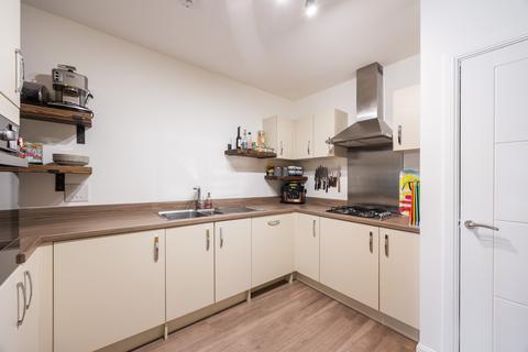 15 Carter Drive, Edinburgh, EH17 8GR